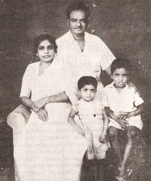 Thoppil Bhasi's Family An Early Years Photo